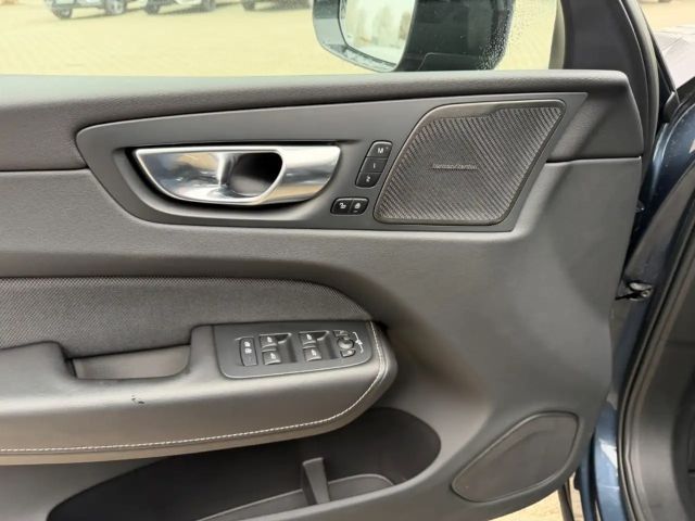 Volvo XC60 AWD Dark Ultimate