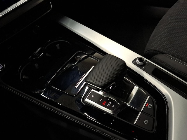 Audi A4 40 TFSI Avant Quattro S-Line S-Tronic