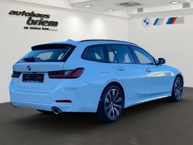 BMW 330 330i Touring xDrive