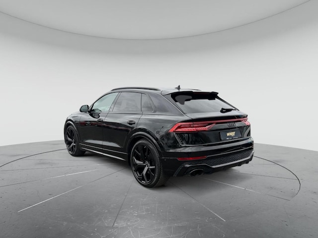 Audi RS Q8 Quattro
