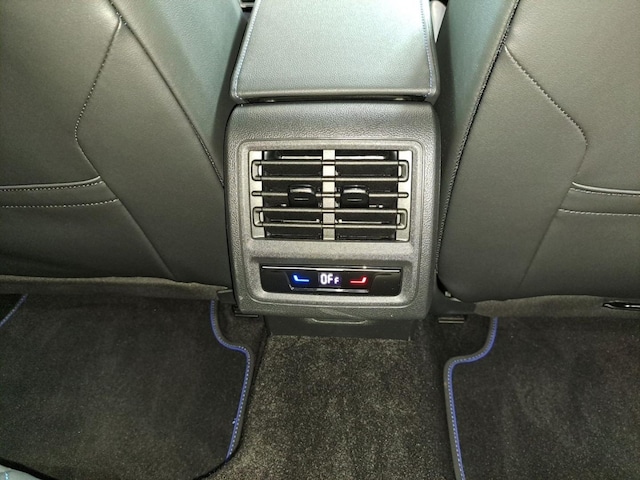 Volkswagen Golf 2.0 TSI