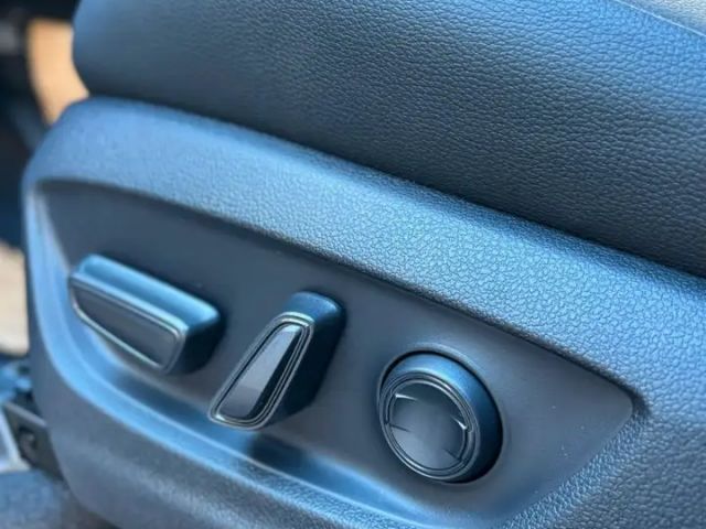 Toyota C-HR Hybride Lounge Plug-in