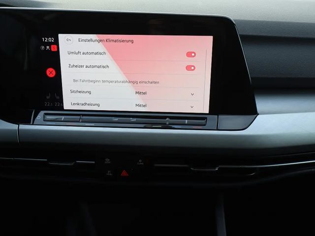 Volkswagen Golf DSG Life Variant