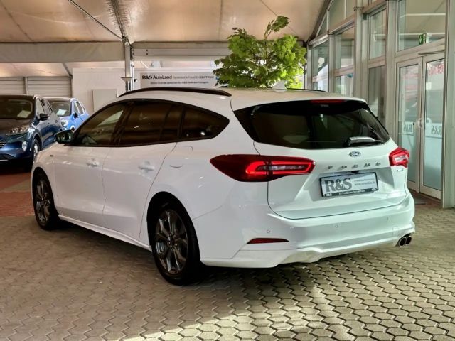Ford Focus ST Line Wagon