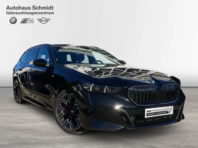 BMW 520 520d M-Sport Touring