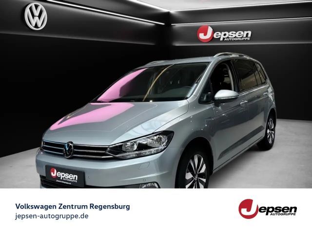 Volkswagen Touran 1.5 TSI DSG Move