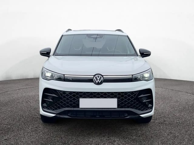 Volkswagen Tiguan DSG R-Line Style
