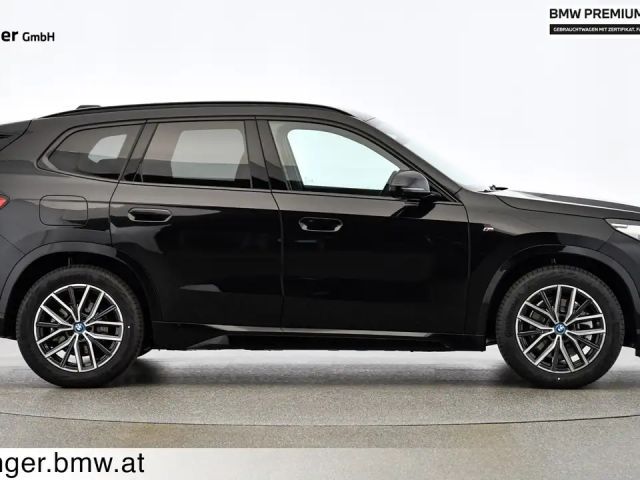 BMW iX1 xDrive30