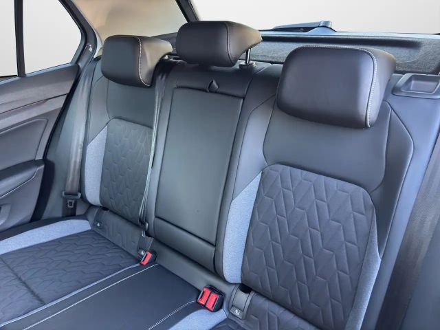 Volkswagen Golf 2.0 TDI DSG