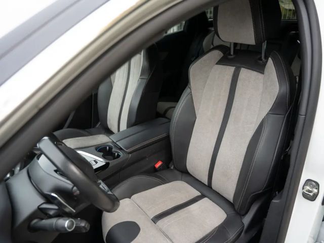 Peugeot 3008 EAT8 GT-Line Hybrid4