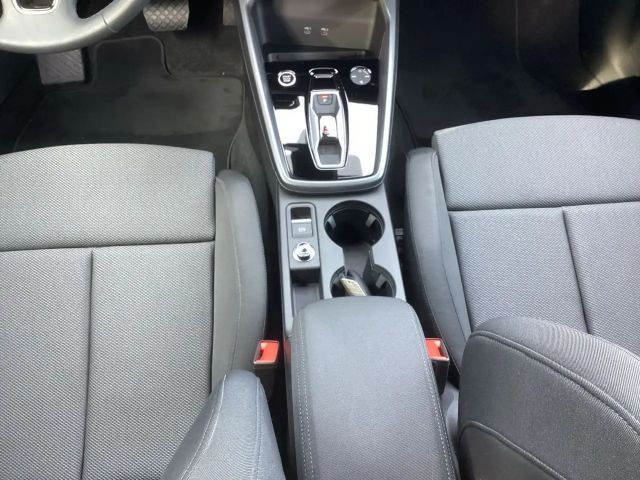 Audi A3 35 TFSI S-Line S-Tronic Sedan