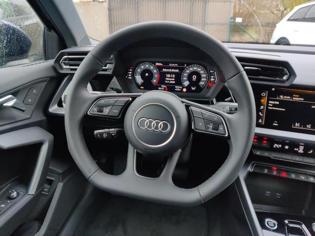 Audi A3 35 TFSI S-Line S-Tronic Sportback