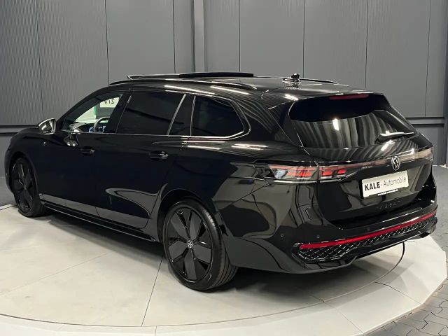 Volkswagen Passat 4Motion R-Line Variant