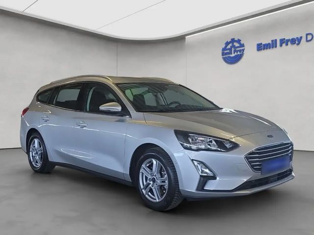 Ford Focus Cool & Connect EcoBoost Wagon