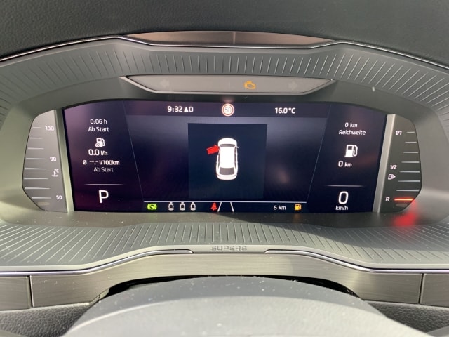 Skoda Superb 2.0 TDI Combi Style Style