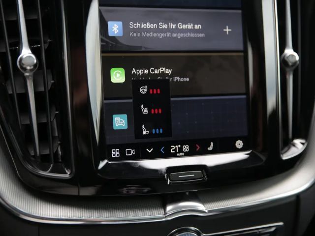 Volvo XC60 AWD Plus T8