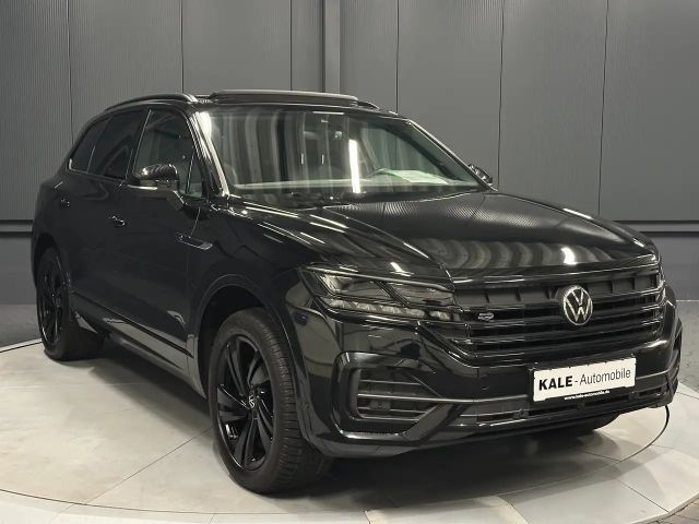 Volkswagen Touareg 4Motion R-Line Style