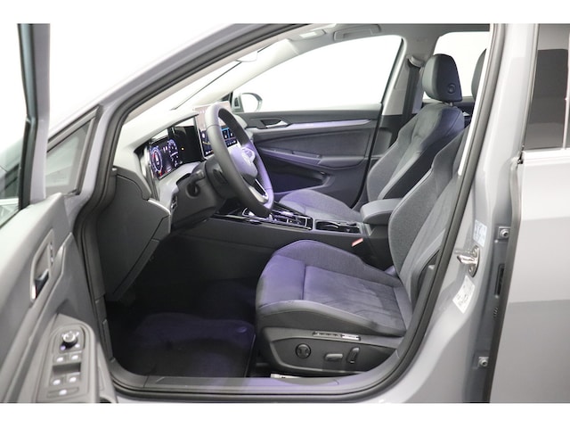 Volkswagen Golf 1.5 eTSI DSG Style Variant