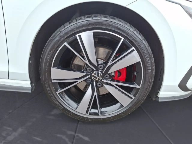 Volkswagen Golf 2.0 TDI DSG GTD