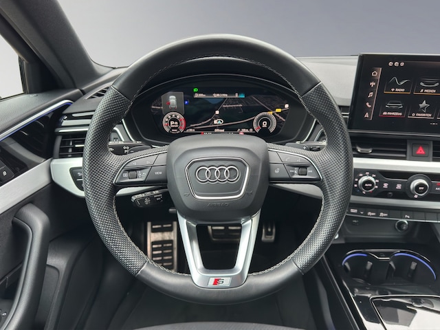 Audi A4 40 TFSI Avant Quattro S-Line S-Tronic
