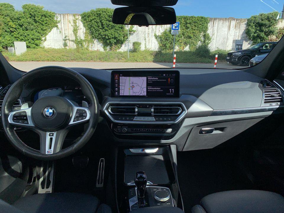 BMW iX3 M40d