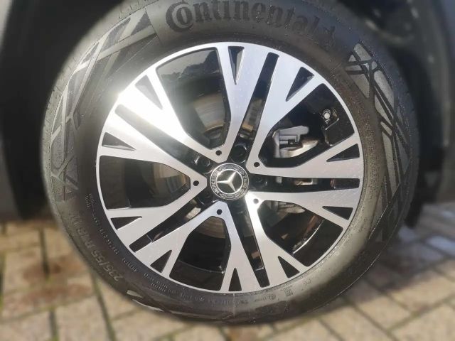 Mercedes-Benz GLB 200 Progressive