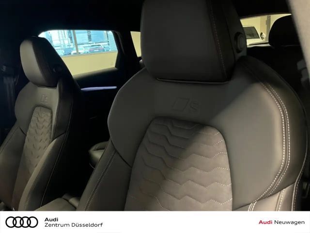 Audi A6 Avant Quattro