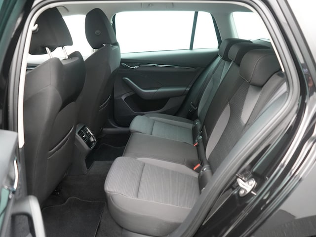 Skoda Octavia Ambition Combi iV