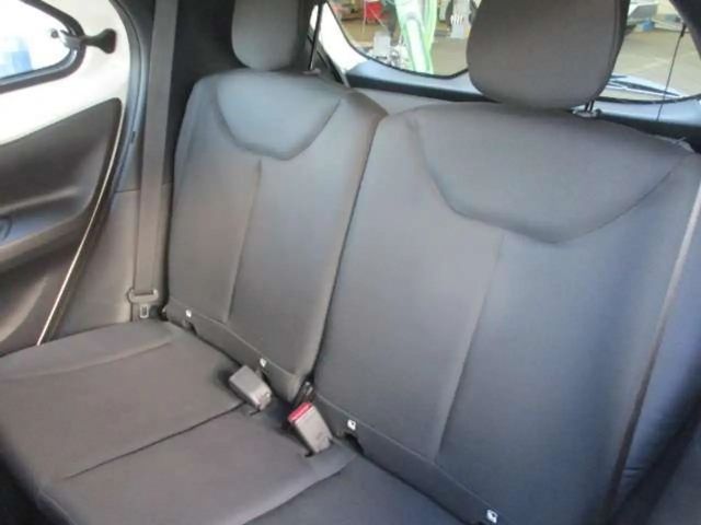 Toyota Aygo Hatchback Play VVT-i