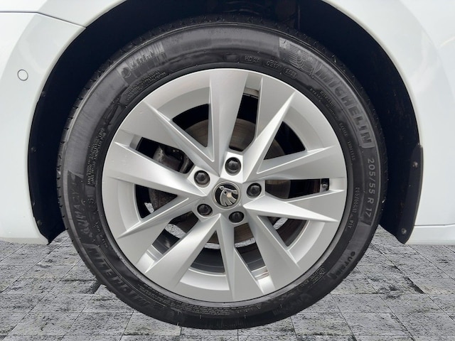 Skoda Octavia 1.5 TSI Combi Style Style