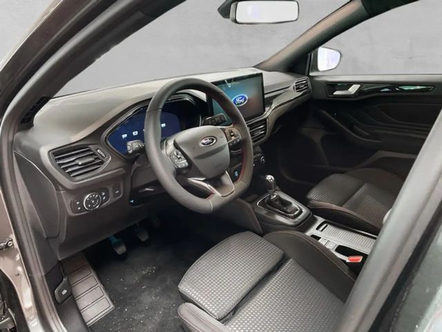 Ford Focus ST Line Wagon