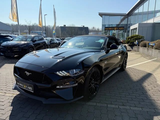 Ford Mustang Convertible GT 5.0 V8