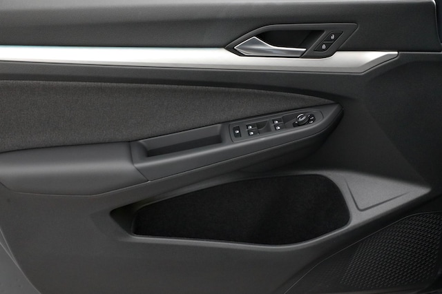 Volkswagen Golf 1.5 TSI DSG Life