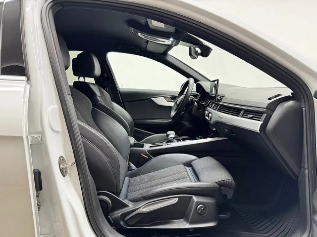 Audi A4 40 TFSI Avant Quattro S-Tronic