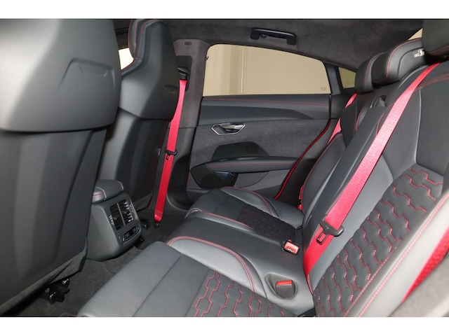 Audi RS e-tron GT Quattro