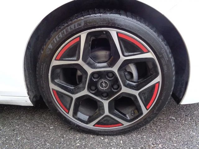 Opel Astra GS-Line Grand Sport Turbo