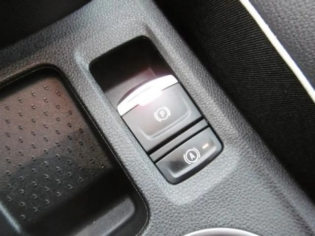 Renault Captur Intens TCe 140