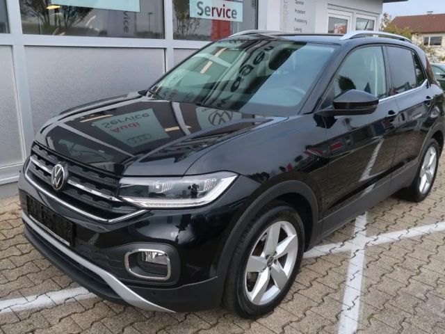 Volkswagen T-Cross Style