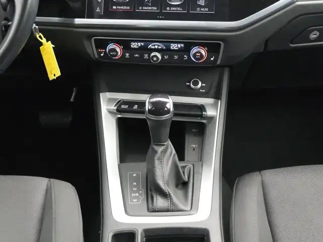 Audi Q3 4 J Batteriegarantie