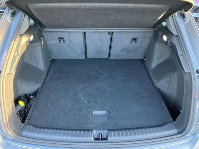 Audi Q4 e-tron 45 / MMI-Navi pro, AR-HuD, LED, RFK