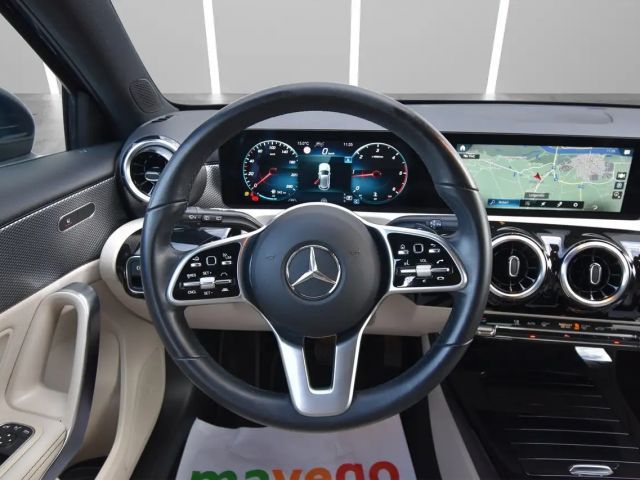 Mercedes-Benz A 220 A 220 d Hatchback Style