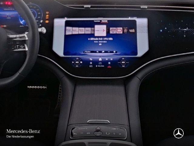 Mercedes-Benz EQS 450 Sedan