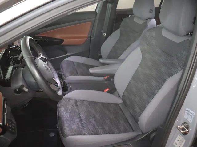Volkswagen ID.5 150 kW 77 KWh IQ.Drive Pro