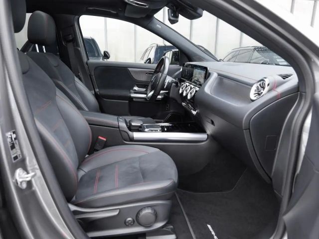 Mercedes-Benz EQA 350 4MATIC AMG Line