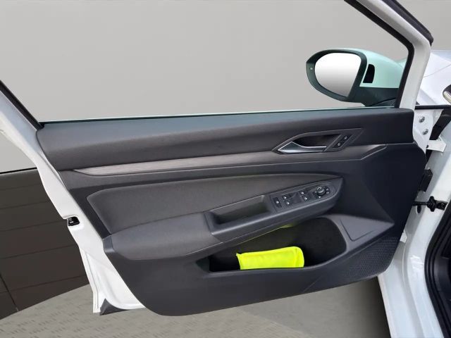 Volkswagen Golf 1.5 eTSI DSG Style Variant