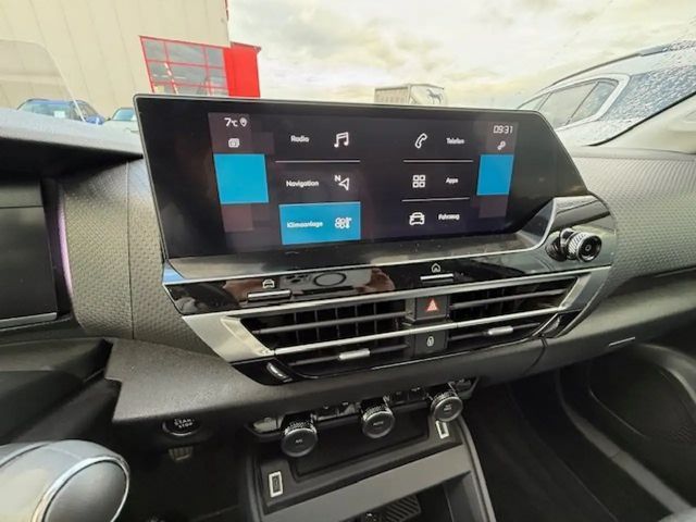 Citroën C4 PureTech Shine