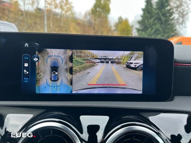 Mercedes-Benz A 180 A 180 d AMG Line