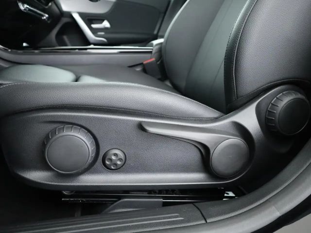 Mercedes-Benz A 180 Progressive