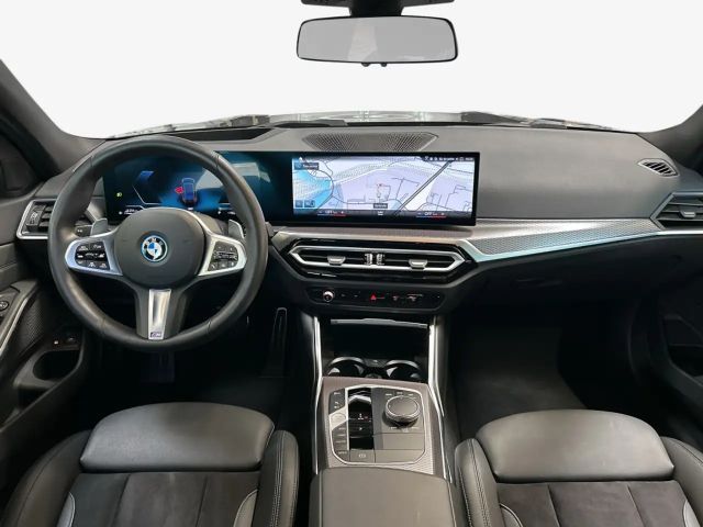 BMW 330 330e Touring xDrive