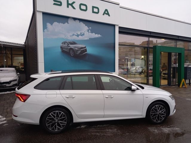 Skoda Octavia Clever Combi